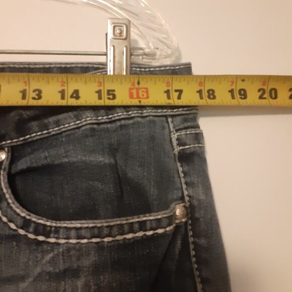 ND Weekend Jeans Women’s Size 14 Blue Denim Wings Embroidered Pockets Stretch - Picture 8 of 10